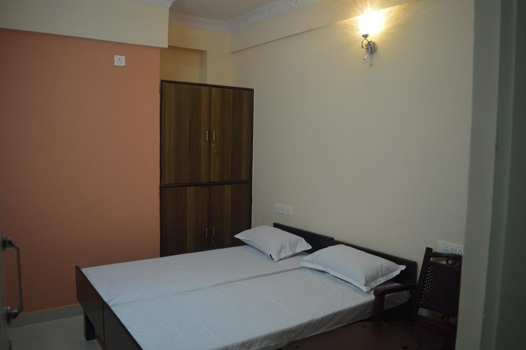 העיר בנגלור Sri Balaji Guest House מראה חיצוני תמונה